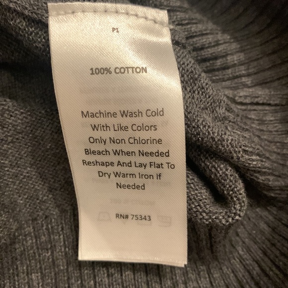 NWT. Men’s sweater - Picture 4 of 4